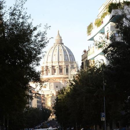 ローマA Casa Di Rosaアパートメント エクステリア 写真